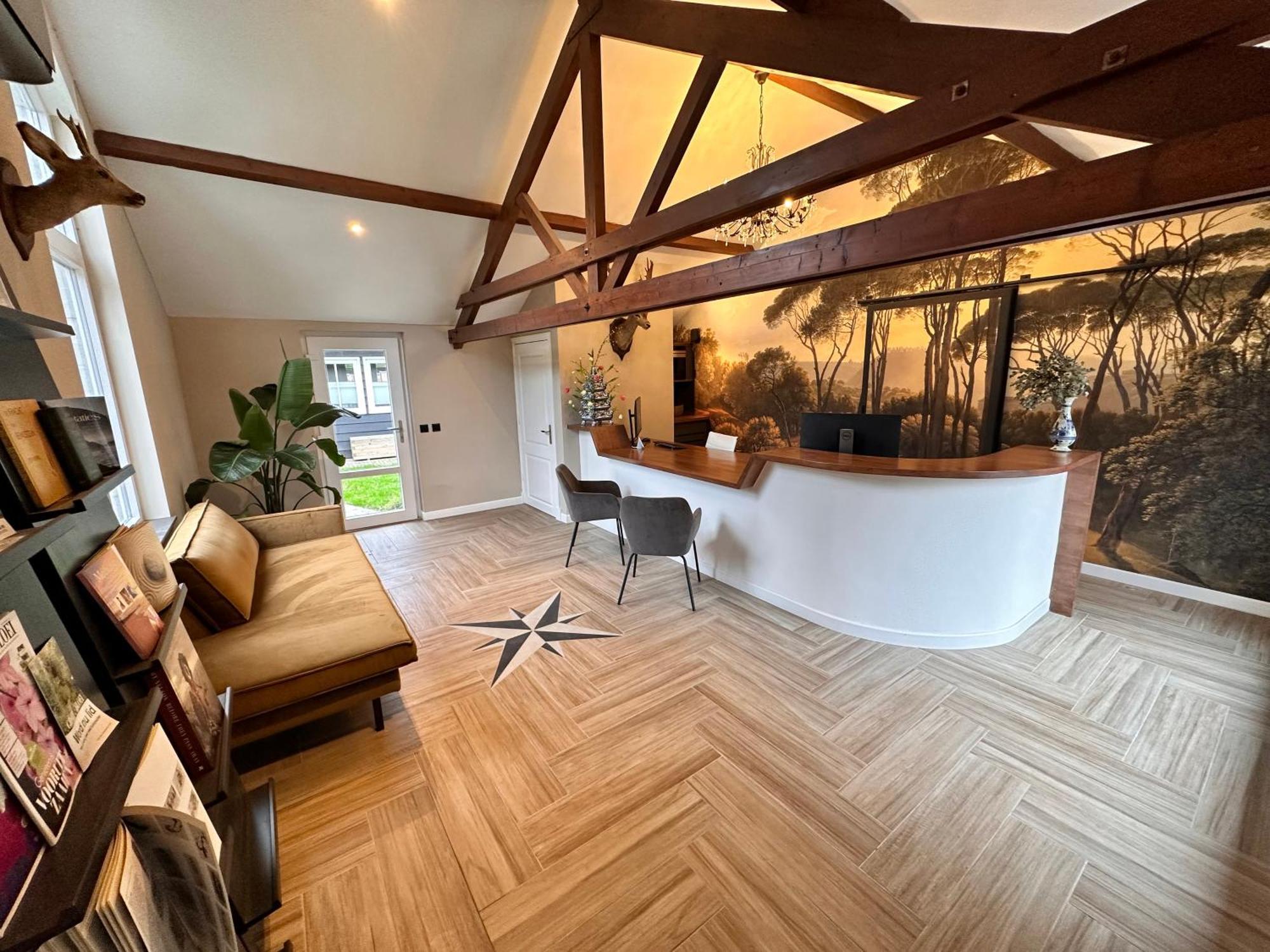 Wellness Tuin - Ultieme Partner Beleving - St Hubertus Suite Met Jacuzzi ,Openhaard, Prive Hottub En Prive Sauna In Jachthut Stijl Horst Εξωτερικό φωτογραφία